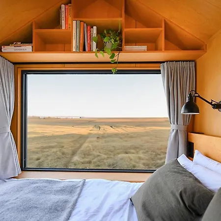 Offgrid Mit Feldblick In Seenaehe Seelow